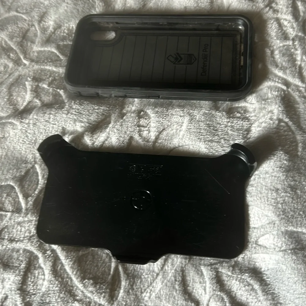iPhone otterbox case and clip